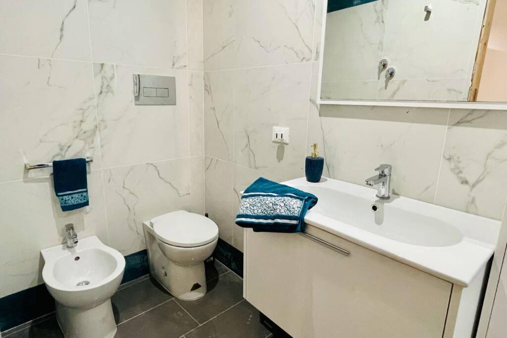 Trapani Centro Storico Apartment, Great Central Location! All New Furniture And Appliances! Exterior photo